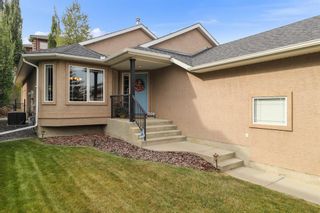 Photo 2: 128 Shawnee Way SW in Calgary: Shawnee Slopes Detached for sale : MLS®# A1259334