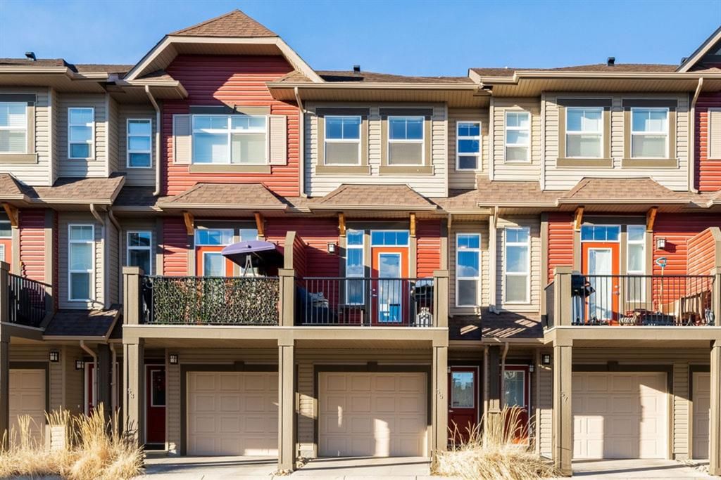 Main Photo: 55 Legacy Path SE in Calgary: Legacy Row/Townhouse for sale : MLS®# A1194698