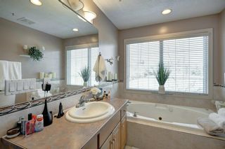 Photo 23: 2404 BROADVIEW Road NW in Calgary: West Hillhurst Semi Detached (Half Duplex) for sale : MLS®# A2121975