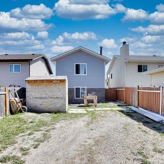 Photo 5: 18 Tararidge Close NE in Calgary: Taradale Detached for sale : MLS®# A2014236