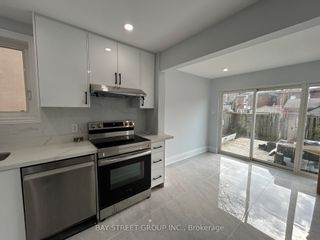 Photo 7: 18 Dartnell Avenue in Toronto: Casa Loma House (2-Storey) for lease (Toronto C02)  : MLS®# C8279650