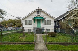 Photo 13: 2203 GRANT Street in Vancouver: Grandview VE House for sale in "Commercial Drive/Grandview" (Vancouver East)  : MLS®# R2151920