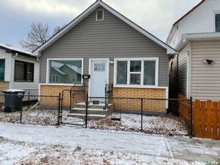 Photo 1: 323 G Avenue South in Saskatoon: Riversdale Residential for sale : MLS®# SK913518