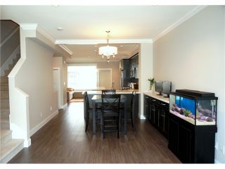 Photo 10: 60 7090 180TH Street in Surrey: Cloverdale BC Townhouse for sale in "THE BOARDWALK" (Cloverdale)  : MLS®# F1323453