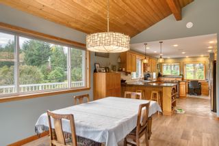 Photo 13: 12800 MAINSAIL Road in Madeira Park: Pender Harbour Egmont House for sale (Sunshine Coast)  : MLS®# R2825881
