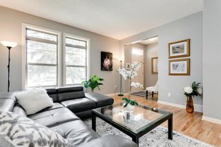 Photo 8: 402 53 Avenue SW in Calgary: Windsor Park Semi Detached for sale : MLS®# A1219225