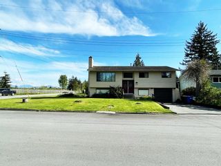 Photo 1: 34392 REDWOOD Avenue in Abbotsford: Central Abbotsford House for sale : MLS®# R2780534