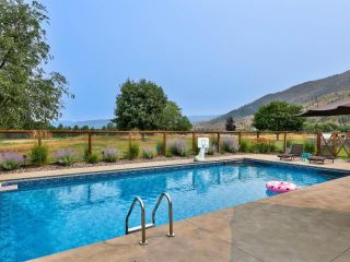Photo 8: 5025 CAMMERAY DRIVE in Kamloops: Rayleigh House for sale : MLS®# 173991
