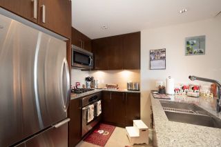Photo 12: 1907 2978 GLEN Drive in Coquitlam: North Coquitlam Condo for sale in "GRAND CENTRAL 1" : MLS®# R2879353