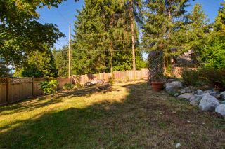 Photo 27: 8092 DOGWOOD Drive in Halfmoon Bay: Halfmn Bay Secret Cv Redroofs House for sale in "Welcome Woods" (Sunshine Coast)  : MLS®# R2487226