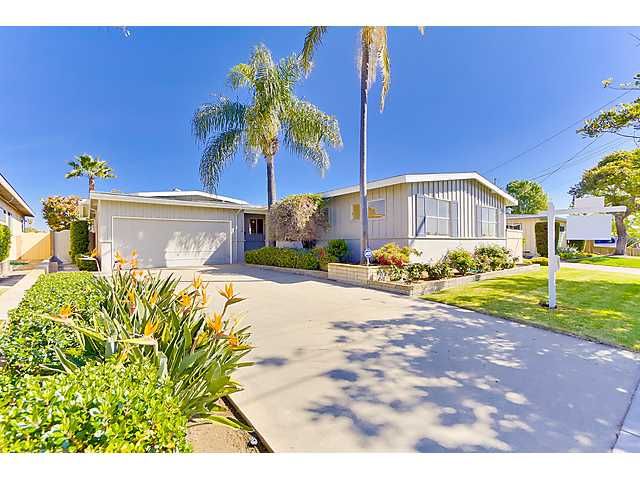 Main Photo: SERRA MESA House for sale : 5 bedrooms : 8830 Raejean Avenue in San Diego