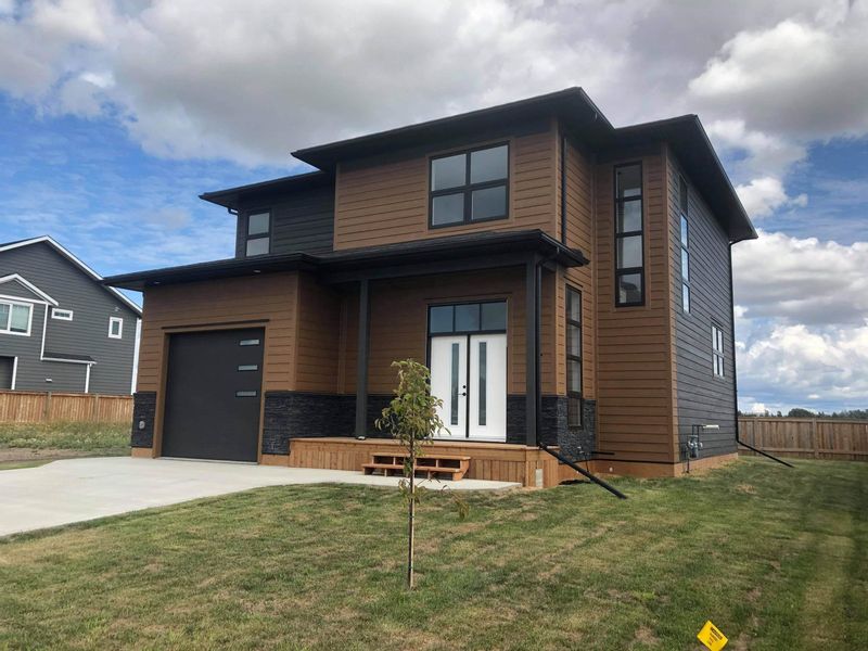 FEATURED LISTING: 8107 81A Street Fort St. John