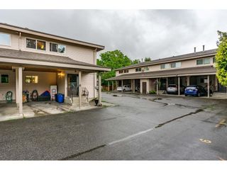 Photo 2: 6 33918 MAYFAIR Avenue in Abbotsford: Central Abbotsford Townhouse for sale in "Clover Place" : MLS®# R2385034