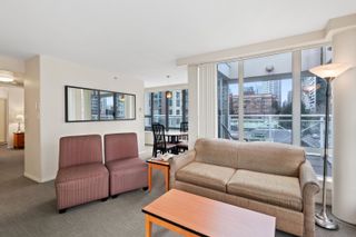 Photo 7: 801 910 BEACH Avenue in Vancouver: Yaletown Condo for sale in "The Meridian" (Vancouver West)  : MLS®# R2641851