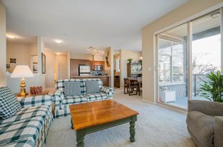 Photo 10: 214 2336 WHYTE Avenue in Port Coquitlam: Central Pt Coquitlam Condo for sale in "CENTERPOINTE" : MLS®# R2833680