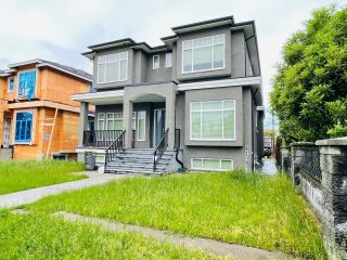 Photo 1: 6515 BUTLER Street in Vancouver: Killarney VE House for sale in "Killarney" (Vancouver East)  : MLS®# R2701992