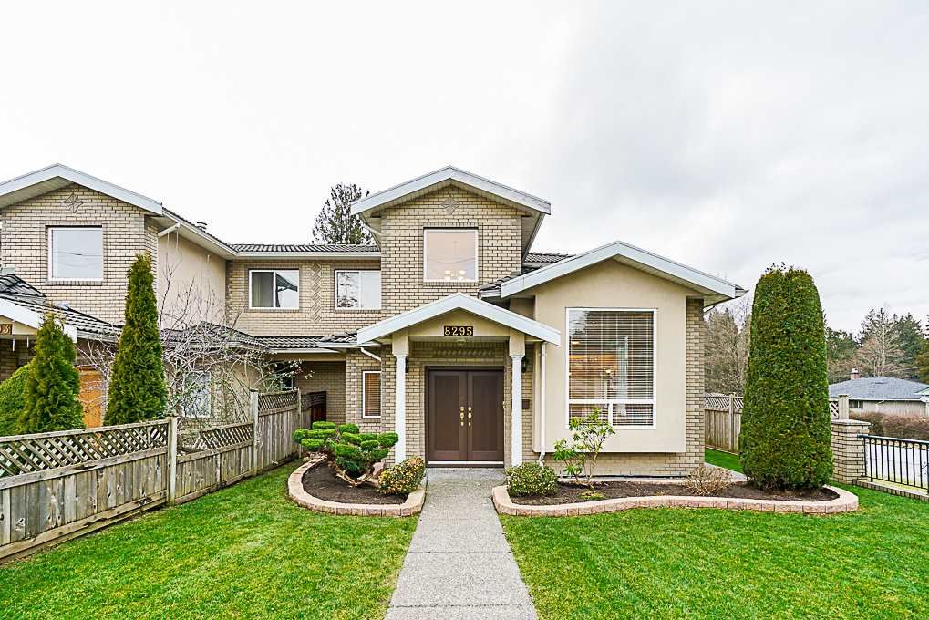 Main Photo: 8295 16TH Avenue in Burnaby: East Burnaby 1/2 Duplex for sale (Burnaby East)  : MLS®# R2336214