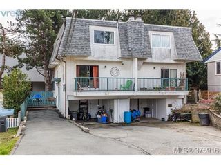 Main Photo: 547 Paradise St in VICTORIA: Es Esquimalt Half Duplex for sale (Esquimalt)  : MLS®# 754668