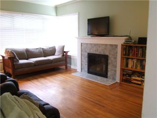 Photo 5: 48 E 43RD Avenue in Vancouver: Main House for sale in "MAIN STREET" (Vancouver East)  : MLS®# V870050