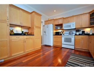 Photo 3: 4172 Hatfield Rd in VICTORIA: SW Strawberry Vale House for sale (Saanich West)  : MLS®# 654499