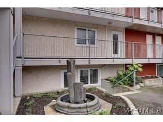 Photo 11: 103 908 Brock Ave in VICTORIA: La Langford Proper Row/Townhouse for sale (Langford)  : MLS®# 529060