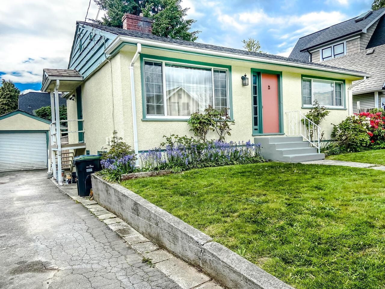 Main Photo: 316 PINE Street in New Westminster: Queens Park House for sale : MLS®# R2671269