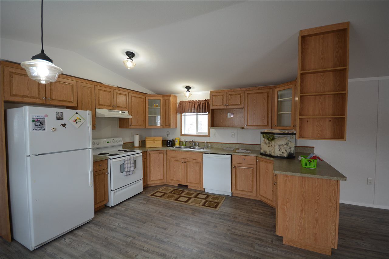Photo 17: Photos: 10408 99 Street: Taylor Manufactured Home for sale (Fort St. John (Zone 60))  : MLS®# R2553563