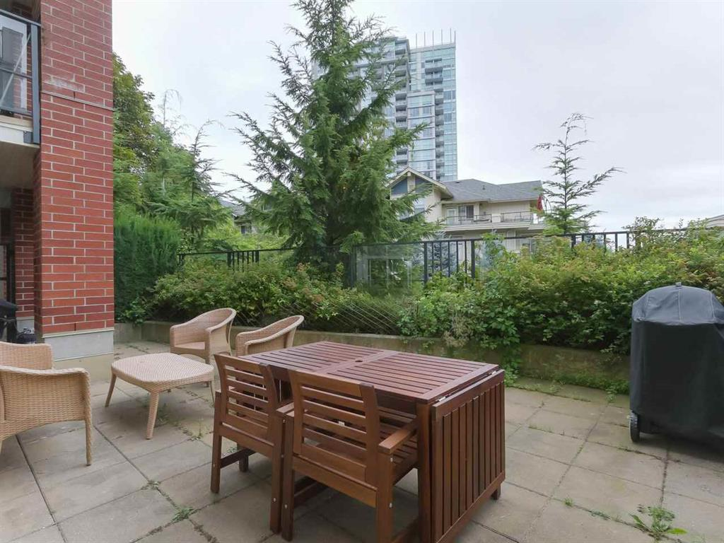 Main Photo: 107 285 Ross Drive in New Westminster: Fraserview NW Condo for sale : MLS®# R2395560
