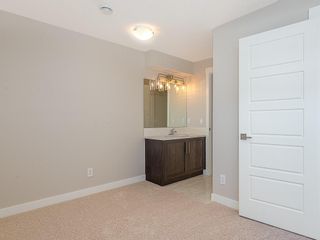 Photo 16: 33 SKYVIEW Parade NE in Calgary: Skyview Ranch Row/Townhouse for sale : MLS®# C4296504