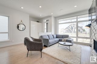 Photo 5: 8810 94 Street in Edmonton: Zone 18 House for sale : MLS®# E4301211