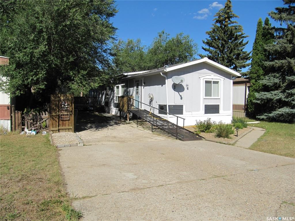 Main Photo: 224 17th Street in Battleford: Residential for sale : MLS®# SK907134