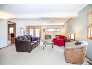 Photo 8: 30 Leger Crescent in Winnipeg: Island Lakes Residential for sale (2J)  : MLS®# 1708846