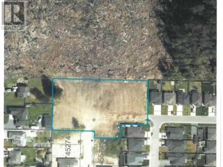 Photo 2: 0 GLACIER STREET in Powell River: Vacant Land for sale : MLS®# 17812