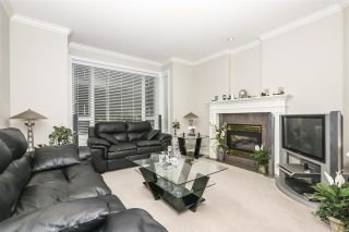 Photo 4: 110 3280 PLATEAU Boulevard in Coquitlam: Westwood Plateau Condo for sale in "THE CAMELBACK" : MLS®# R2385319