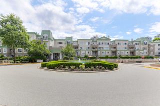 Photo 1: 135 2980 PRINCESS Crescent in Coquitlam: Canyon Springs Condo for sale : MLS®# R2392151