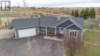 Photo 2: 219 Falcon Ridge Way in Rural Lethbridge County: House for sale : MLS®# A2123087