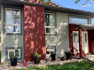 Main Photo: 955 Dale Boulevard in Winnipeg: Charleswood Residential for sale (1H)  : MLS®# 202405790