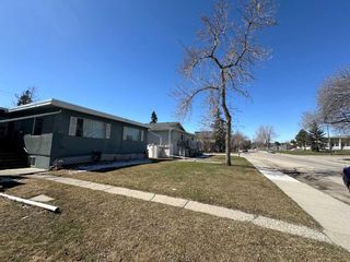 Photo 16: 435 & 437 55 Avenue SW in Calgary: Windsor Park Full Duplex for sale : MLS®# A2123618