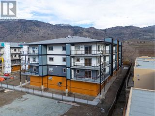 Photo 16: 5640 51st Street Unit# 308 in Osoyoos: House for sale : MLS®# 10305879