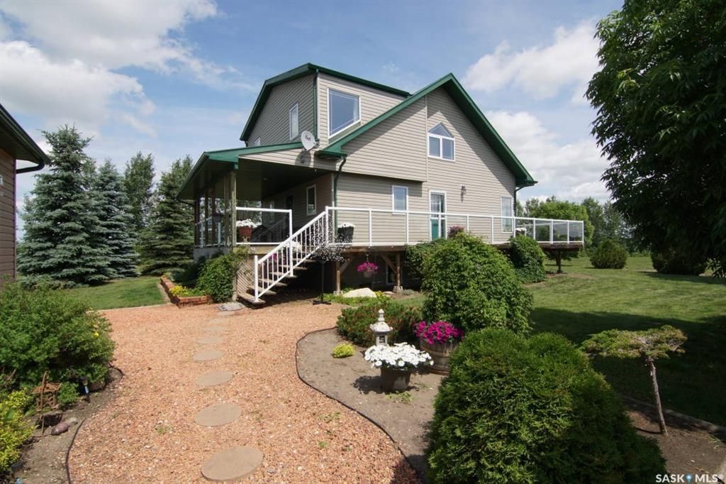 Main Photo: Golding Acreage Borden in Great Bend: Residential for sale (Great Bend Rm No. 405)  : MLS®# SK927736