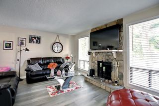 Photo 10: 110 Berwick Way NW in Calgary: Beddington Heights Semi Detached for sale : MLS®# A1241064