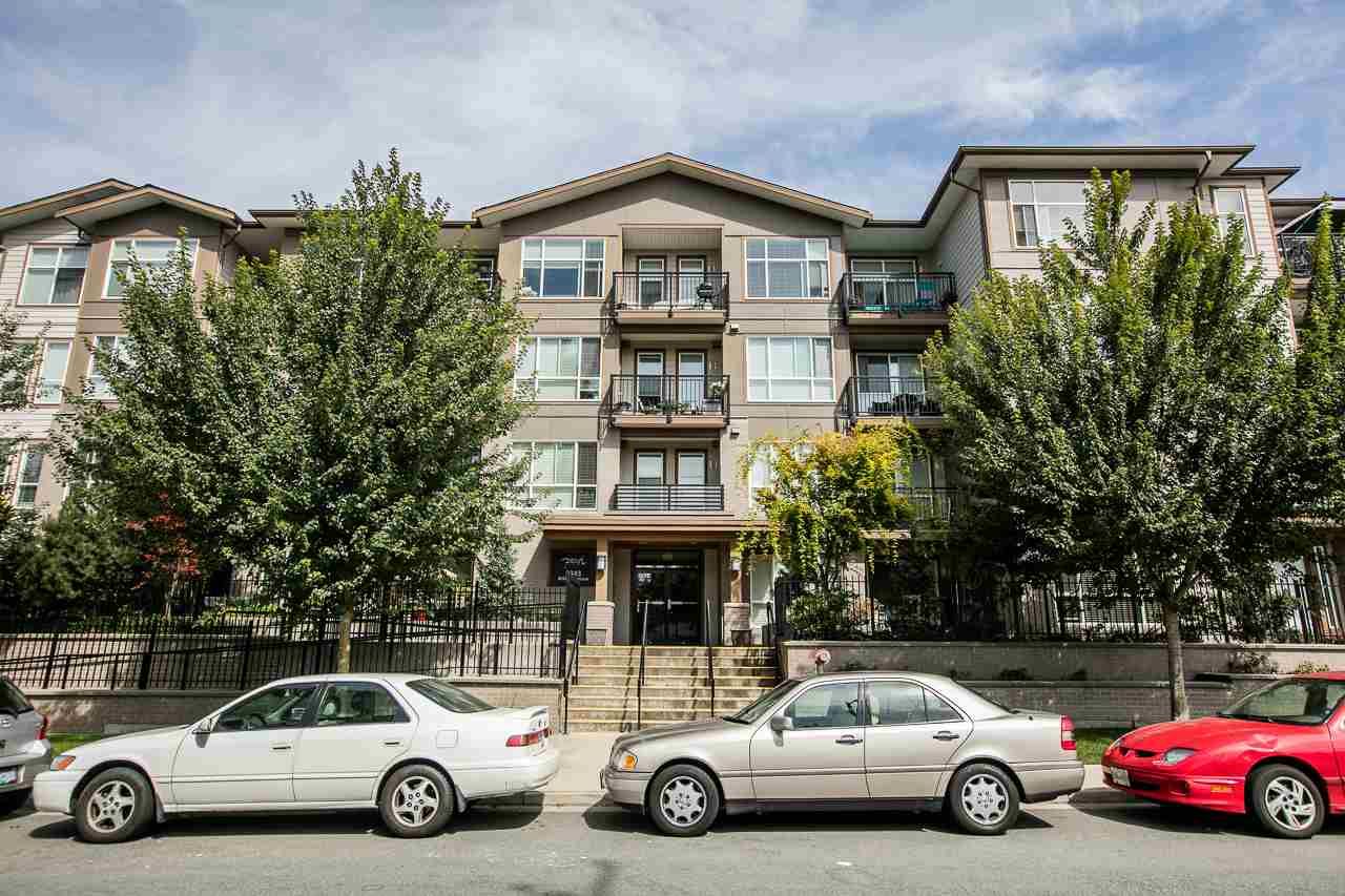 Main Photo: 106 2343 ATKINS Avenue in Port Coquitlam: Central Pt Coquitlam Townhouse for sale in "THE PEARL" : MLS®# R2208914