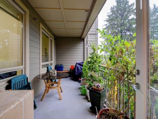 Photo 8: 110 139 W 22ND Street in North Vancouver: Central Lonsdale Condo for sale : MLS®# R2218128
