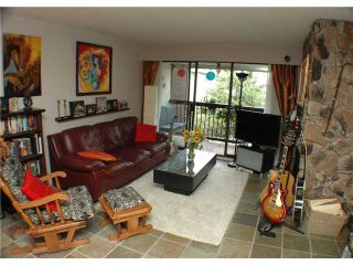 Photo 2: 202 1352 W 10TH Avenue in Vancouver: Fairview VW Condo for sale (Vancouver West)  : MLS®# V840113