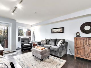 Photo 3: 101 2191 SHAUGHNESSY Street in Port Coquitlam: Central Pt Coquitlam Condo for sale in "SIGNATURE" : MLS®# R2837732
