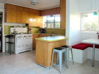 Photo 3: House for rent : 2 bedrooms : 3443 Richmond St in San Diego