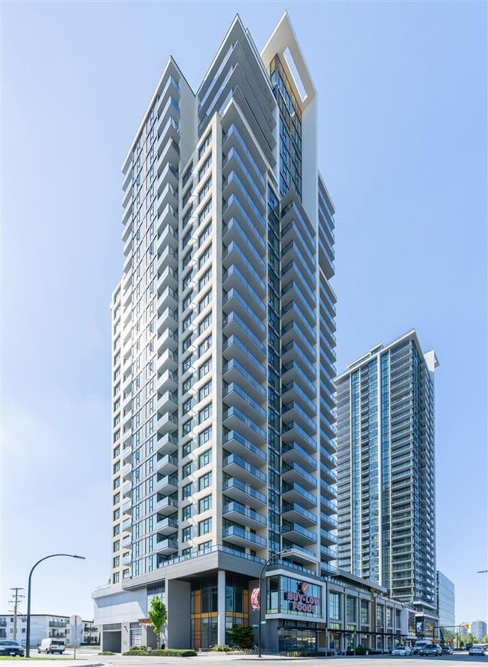 Main Photo: 1409 7303 Noble Lane in Burnaby: Condo for rent