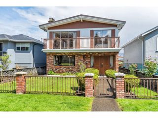 Main Photo: 2551 NAPIER STREET in Vancouver: Renfrew VE House for sale (Vancouver East)  : MLS®# R2593810