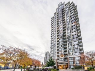 Photo 2: 1006 7325 ARCOLA Street in Burnaby: Highgate Condo for sale in "ESPRIT 2" (Burnaby South)  : MLS®# R2646077