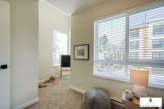 Photo 14: 17 20087 68 Avenue in Langley: Willoughby Heights Townhouse for sale in "PARK HILL" : MLS®# R2371060